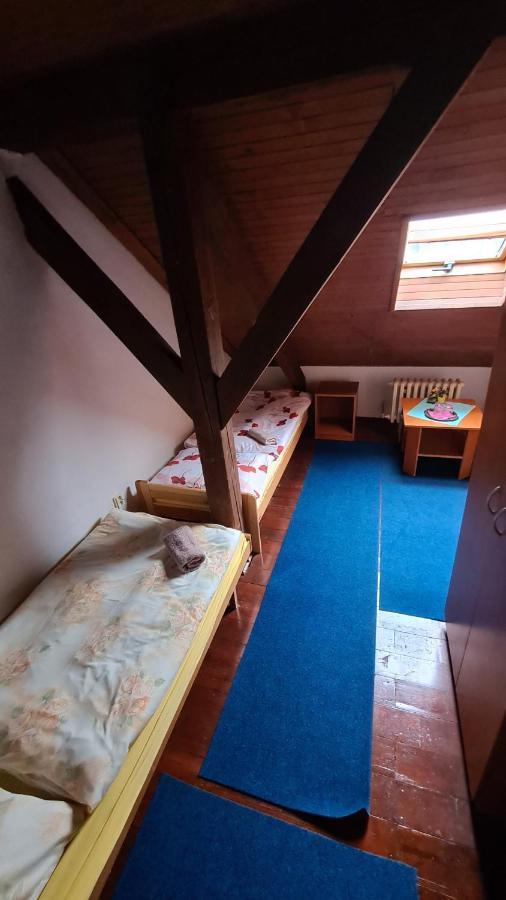 Penzion Olympia Banská Bystrica Exteriör bild